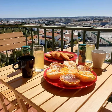 Gorgeous Apartment In Portimao Exterior photo