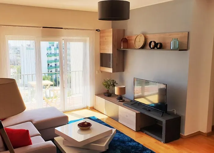 Gorgeous Apartment In Portimao